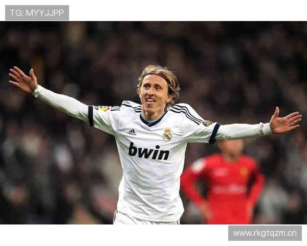 罗德里戈多面进攻角色解析：如何跻身皇马核心轮换