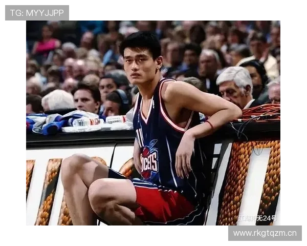 姚明退役后住上海老洋房，早餐吃三明治配黑咖啡，和NBA时期喝蛋白粉的日子像两个人